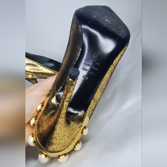 Alexander McQueen Size 40 Gold Metallic Pointed Toe Heels - Picture 7 of 12